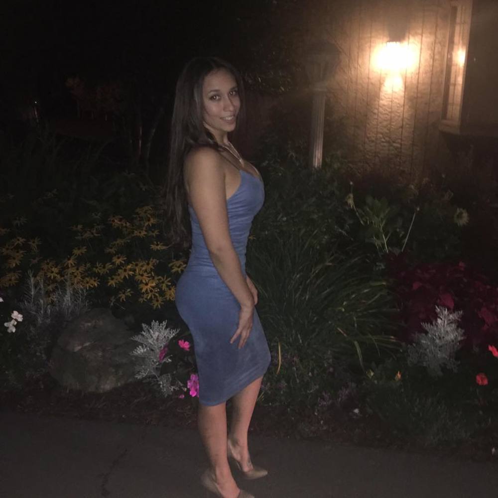 Meet your Posher, Lorena